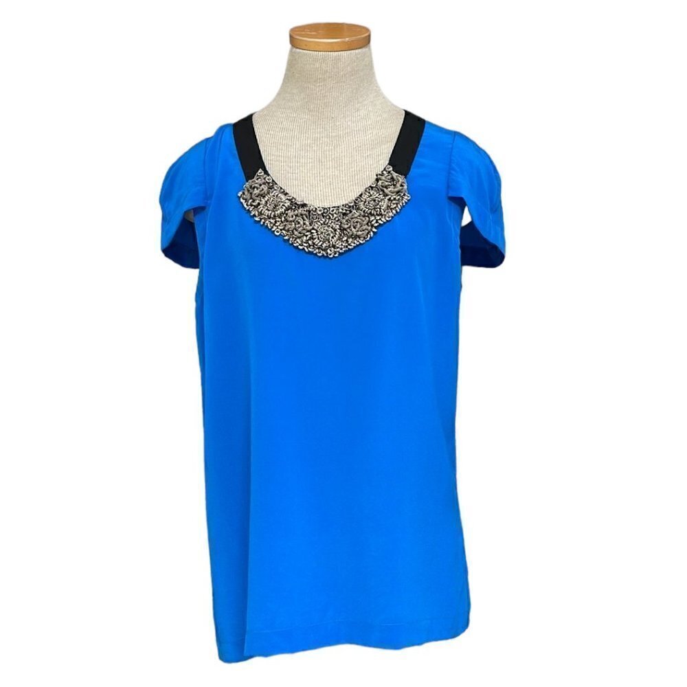 Yigal Azrouël New York Shirt Short Sleeve Top 100% Silk Metallic Blue Size 6